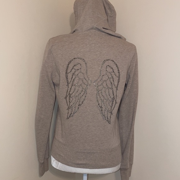 Victoria’s every fashion show angle wing hoodie - Picture 7 of 15